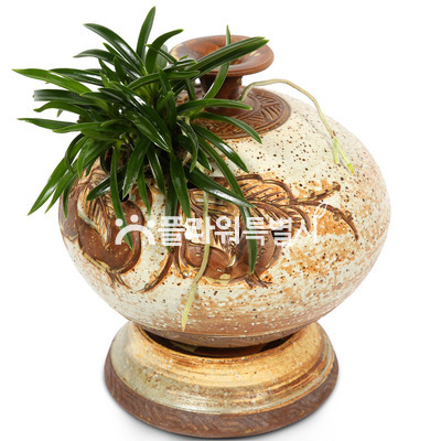 소엽풍란도자기2
